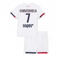 Paris Saint-Germain Khvicha Kvaratskhelia #7 Koszulka Wyjazdowa dzieci 2025-26 Krótki Rękaw (+ krótkie spodenki)